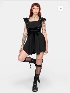 NWT Disturbia Elindra Ruffle Neck Button Up Playsuit / Dress - size 10